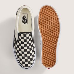 BRAND NEW CHECKERED VANS 