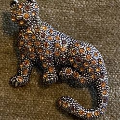 Fancy Vintage Rhinestone Tiger Broach 