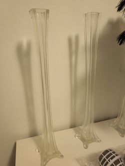 5 Glass Towers & 5 Bouquet Holders - Feathers Not Included