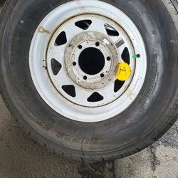 235/80r16