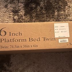 New! Platform Twin Bed With New Mattress 