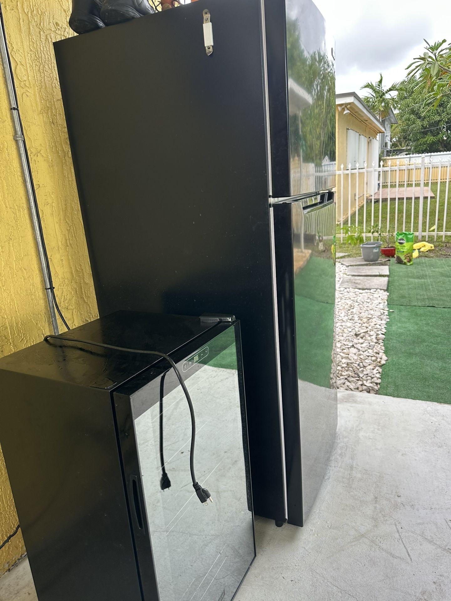 Mini Fridge