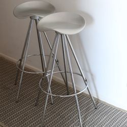 Vintage mid-century Chrome Bar Stools with Cast Iron Seats