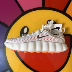 Nike Mind 002 Sail 8.5 Women / 7 Men’s New 