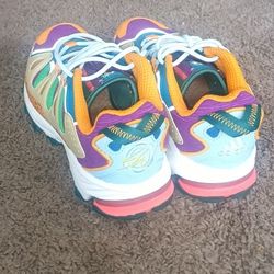 Addiais Size 6 Sean Wotherspoon Super turf $80 Obo