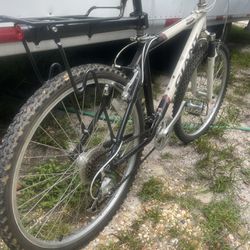 Giant (rincon) Mountain Bike
