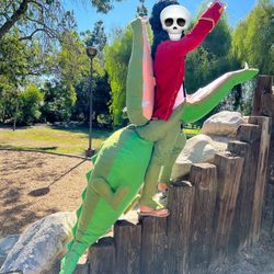 HALLOWEEN  COSTUME Disney’s Tick Tock The Croc 