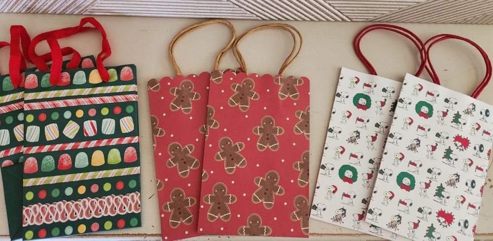 Christmas Gift Bags (6)
