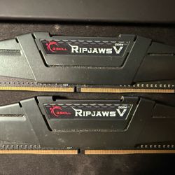16GB G.Skill Ripjaws V DDR4-3200 CL16 RAM (2x8GB)
