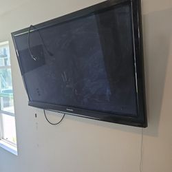 Flat TV