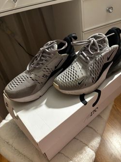 Nike Air Max 270 Women’s Size 5.5 – Grey/Black