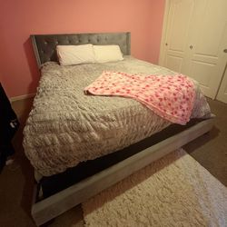 king size bed frame (accepting offers)