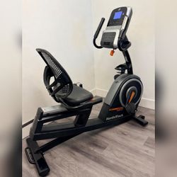 NordicTrack Commercial V21 Recumbent Bike, 25 Resistance Levels - Like New – West Palm Beach, FL