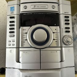 CD Player with speakers  (not bluetooth)