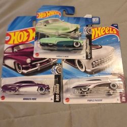 Hot Wheels Hirohata Merc Purple Passion 
