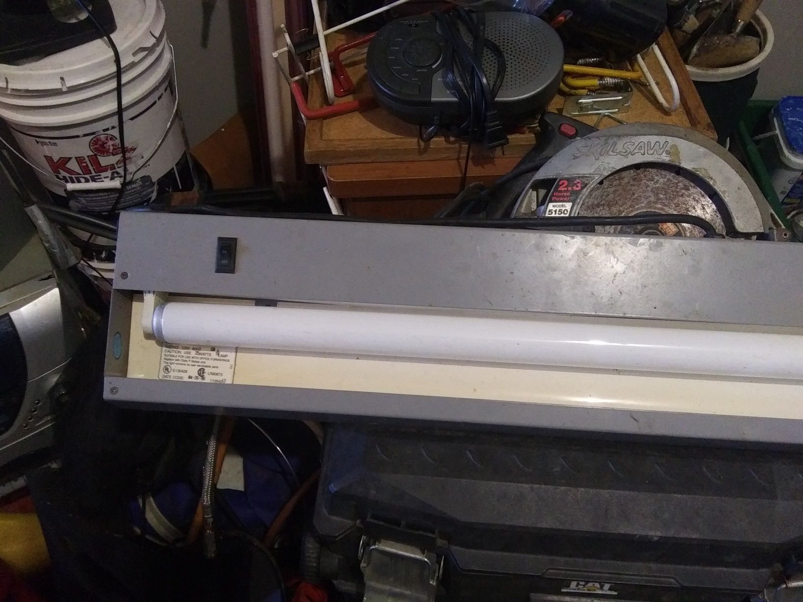Shop light