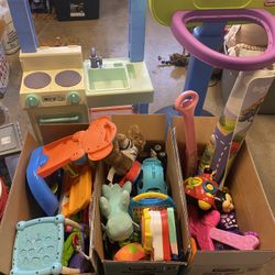 Baby/Toddler Toys And Bluey Kitchen