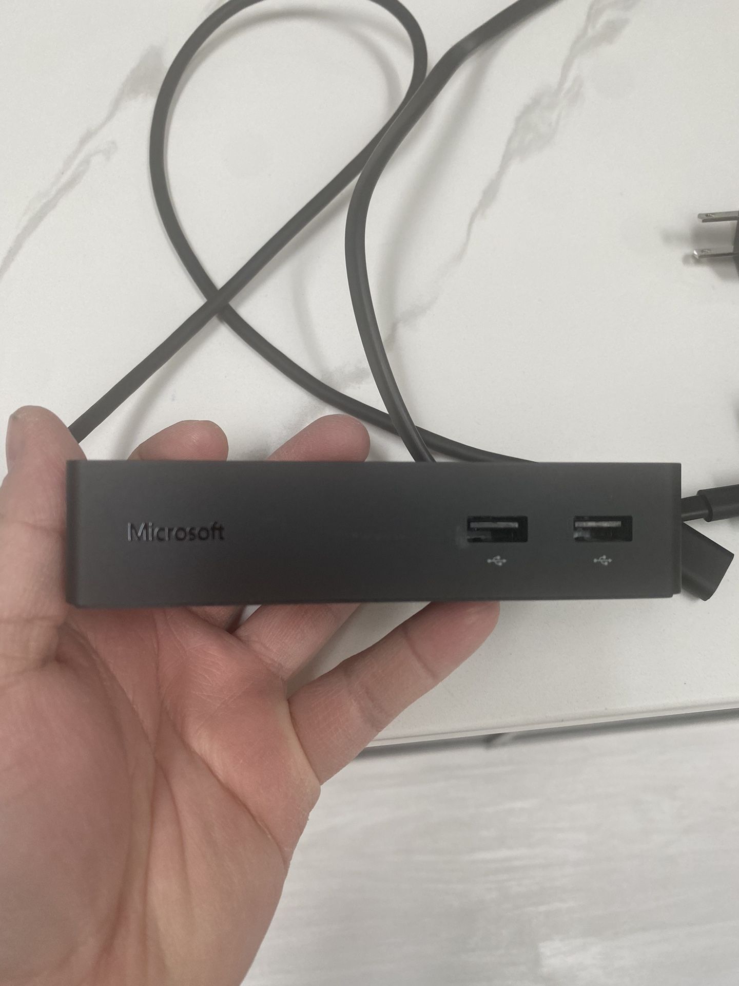Microsoft - Surface dock- Black