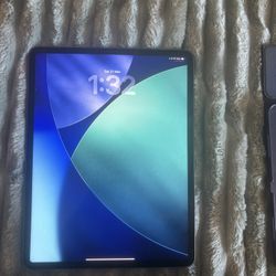 iPad Pro M1 128gig