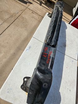 Hyundai sonata front rebar Oem