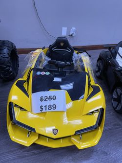 KIDS RIDE ON CAR🏎️ 🎮Remote Controlled Available For Sale Limited Time