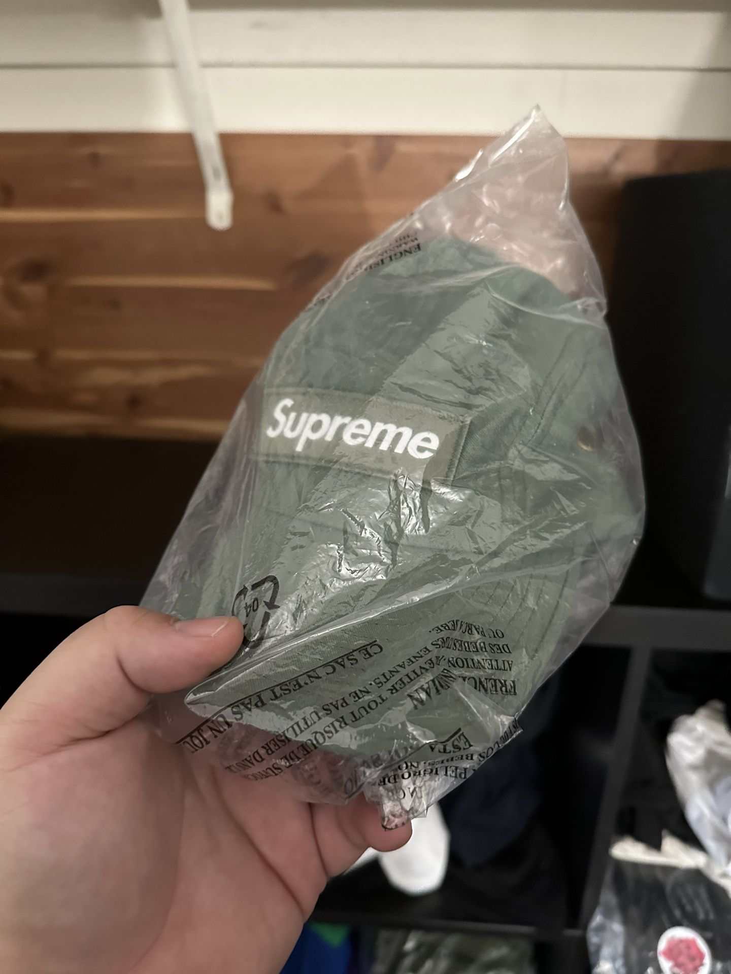 Supreme Military Green Hat New 120OBO.