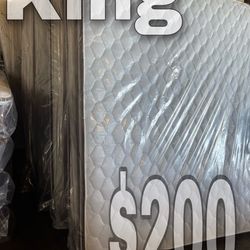 New Queen Plush Pillow Top 