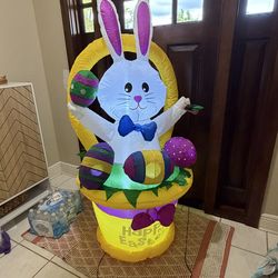 Easter Decorations / Inflatable, Egg Wreath and More!