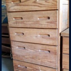 TODAYS PRICE DROP -GOT TO GO*** (TO SELL TOGETHER)  ......  2 Dressers