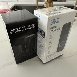 Blink Doorbell and Mount