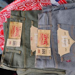 Men's Levis