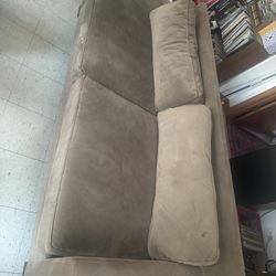 Free Comfy Couch 