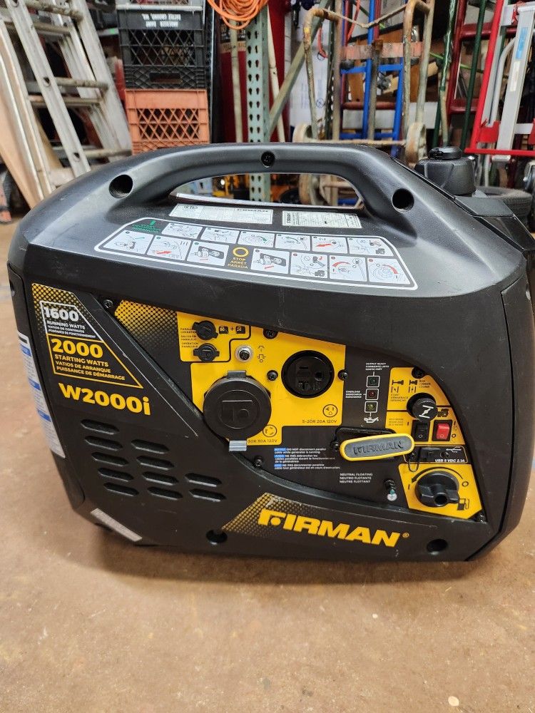 Firman W2000i – 2000-Watt Inverter Generator, Quiet & Portable