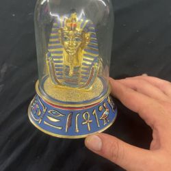 Vintage Egyptian king Tutankhamen hand painted sculpture Franklin Mint