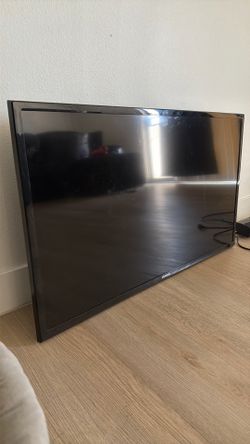 Samsung TV with soundbar