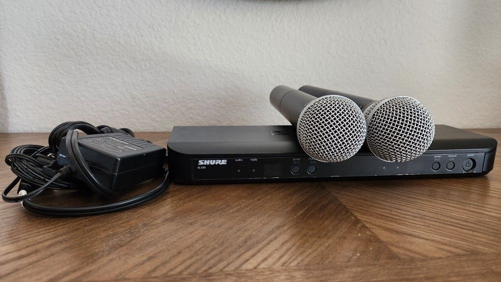SHURE BLX88 WIRELESS MICROPHONE