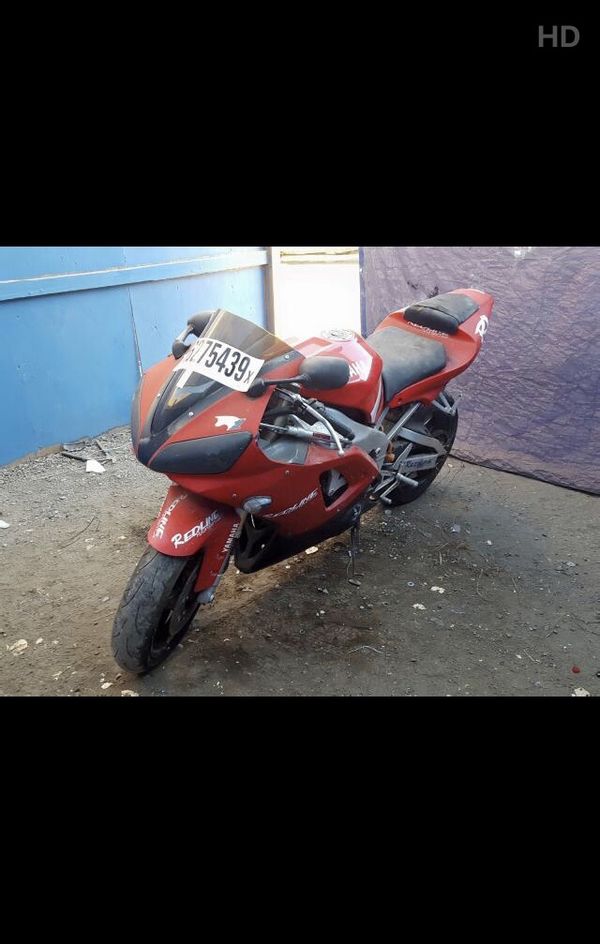 2001 yamaha yzfr1