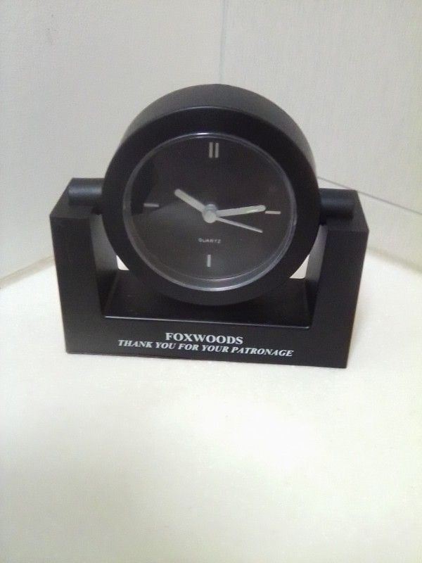 SEICO DESKTOP CLOCK BATTERY OPERATED