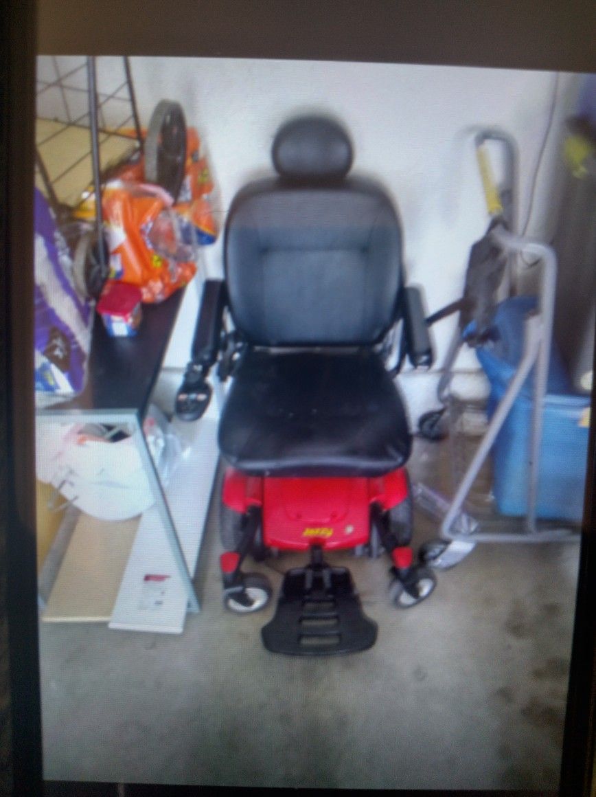Jazzy Wheelchair for Sale in Lancaster, CA OfferUp