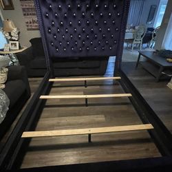 Queen Size Bed Frame 