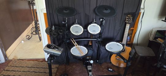Roland td 15