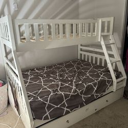 Bunk Bed w/ Trundle in White, Twin/Full
