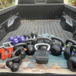 KETTLEBELLS    :  10s  15s  20s  25s  30s  35s  40s  45s  50s 80s & DUMBBELLS : 5s  8s  10s  12s  15s  20s  25s  30s  35s  40s  45s  50s  55s 60s 110s