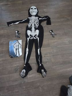 Child Skeleton size large