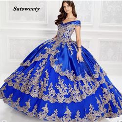 Off the Shoulder Royal Blue Quinceanera Dresses With Gold 