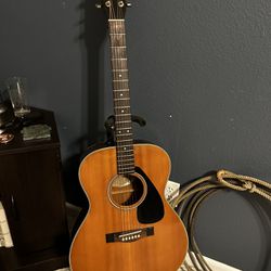 Yamaha SJ180 Acoustic Guitar