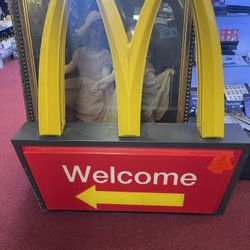 McDonald’s sign