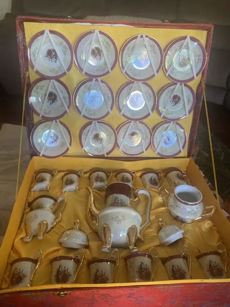 Victorian Tiger Yedi Fine Porcelain Japan Style Coffee Cups