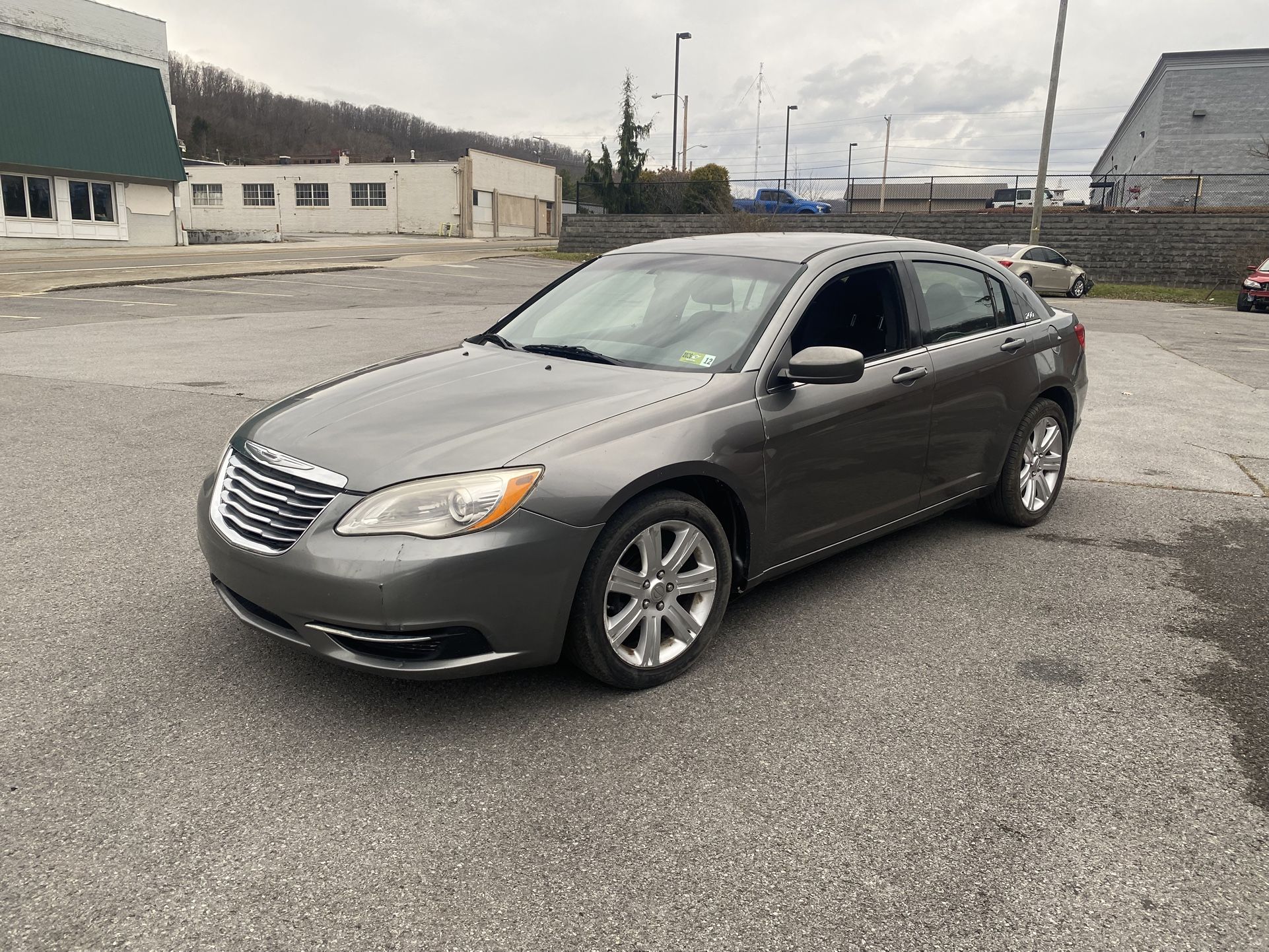 2013 Chrysler 200