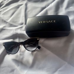 Versace Women’s Polarized Sunglasses style # VE2198